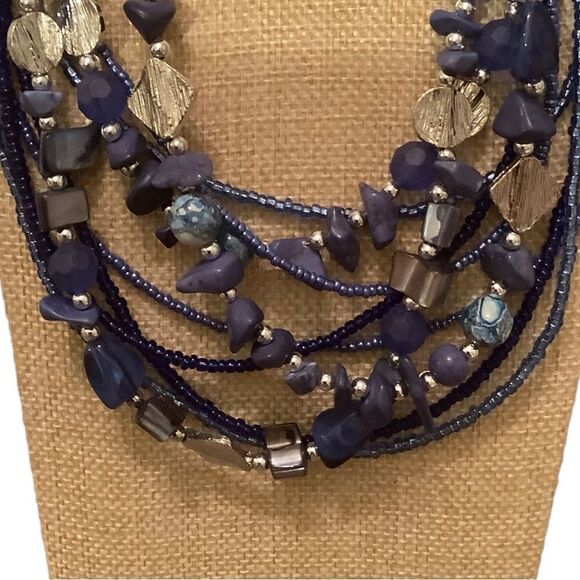 Laura Ashley blue beaded necklace NWT - Picture 2 of 3